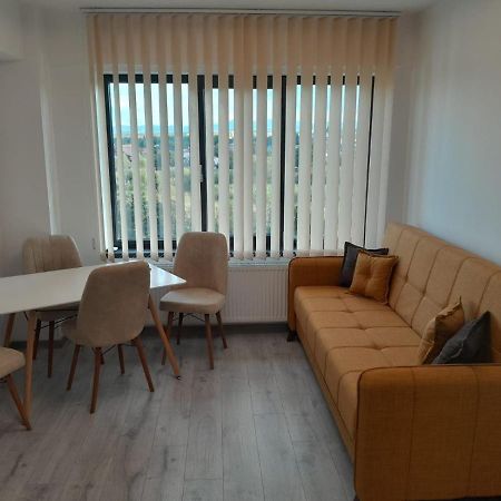 Apartament 3 Camere, Targu Neamt Et4 Exterior photo
